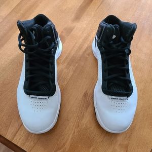 Under Armour Basketball Shoes